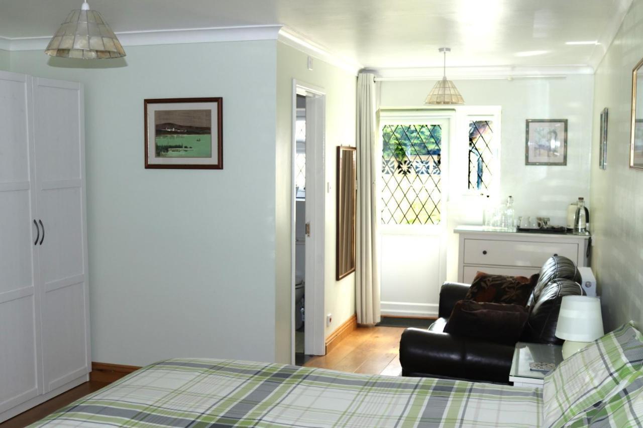 Highworth House Bed and Breakfast Σουίντον Εξωτερικό φωτογραφία