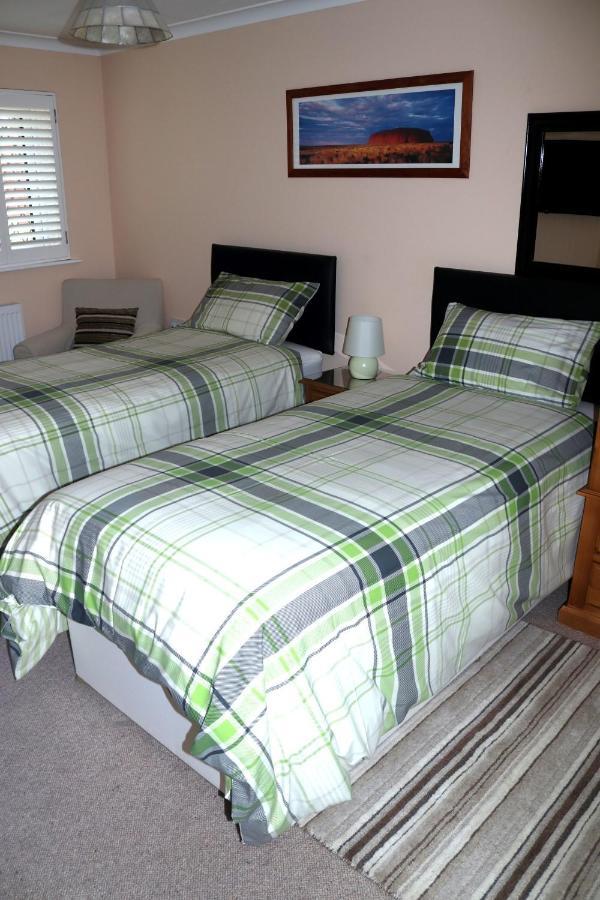 Highworth House Bed and Breakfast Σουίντον Εξωτερικό φωτογραφία
